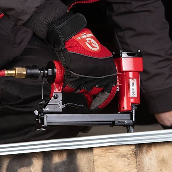 Степлер пневматичний для скоби 12.80*16 мм INTERTOOL PT-1610 5589 фото