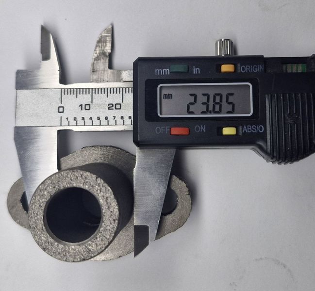 R190N Втулки напрямні (корпус вилки диференціалу КПП)(81-1 / 101-1) (2шт) 312119 312119 фото